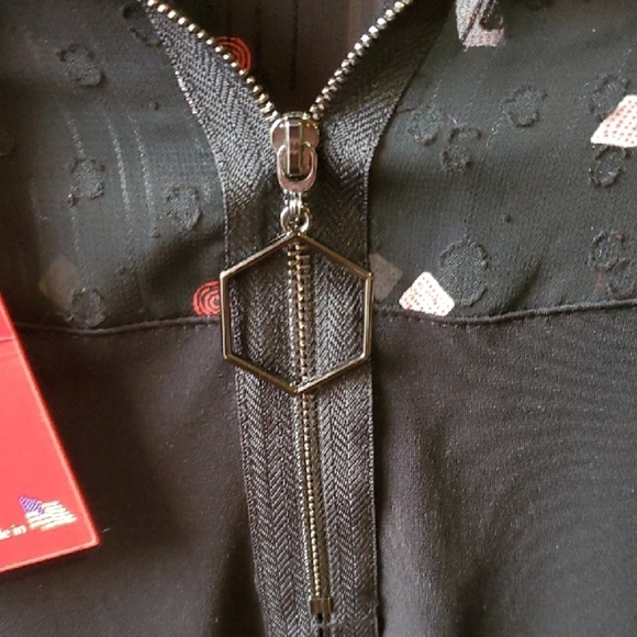 Kasper Black Tunic with Red and White Accents Nwt - Picture 6 of 10